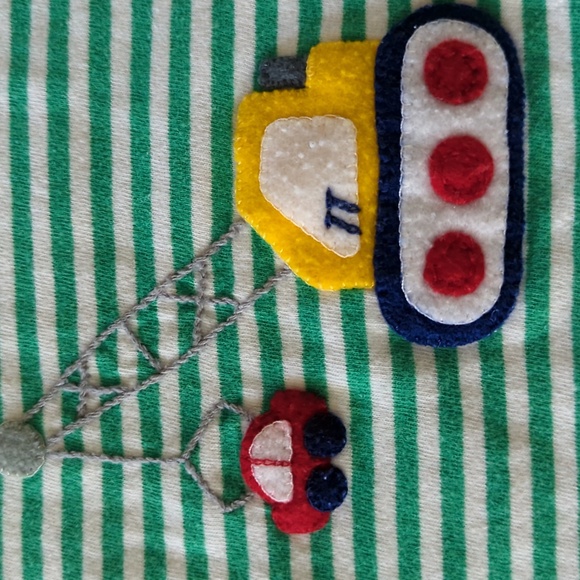 EUC CUTE Luigi Kids Crane With Car little boy t-shirt 5T - Picture 7 of 8